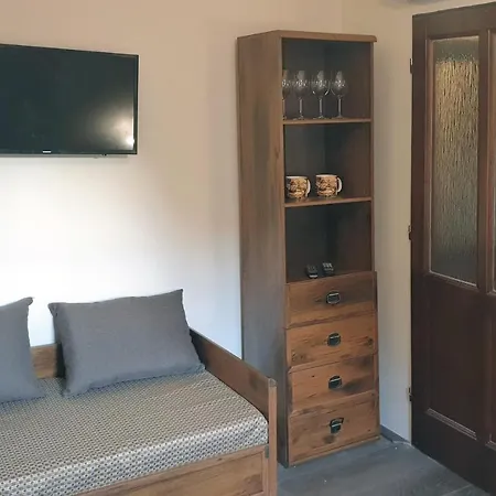 Bunkr - Modry Dum Karlštejn