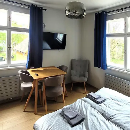 Bunkr - Modry Dum Hotel 4*