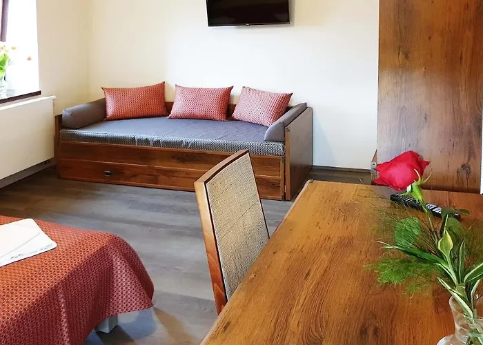 Bunkr Karlstejn - Modry Dum 4* Karlstejn