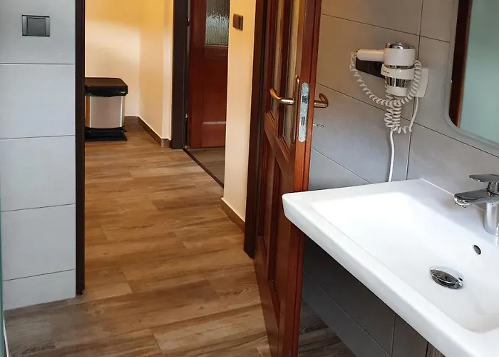 Hotel Bunkr Karlstejn - Modry Dum Karlstejn