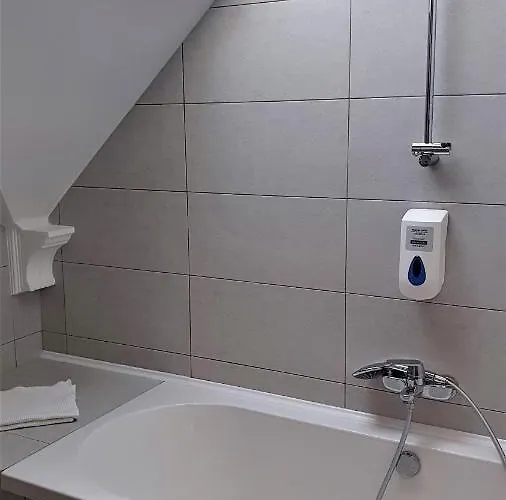 Bunkr Karlstejn - Modry Dum 4*