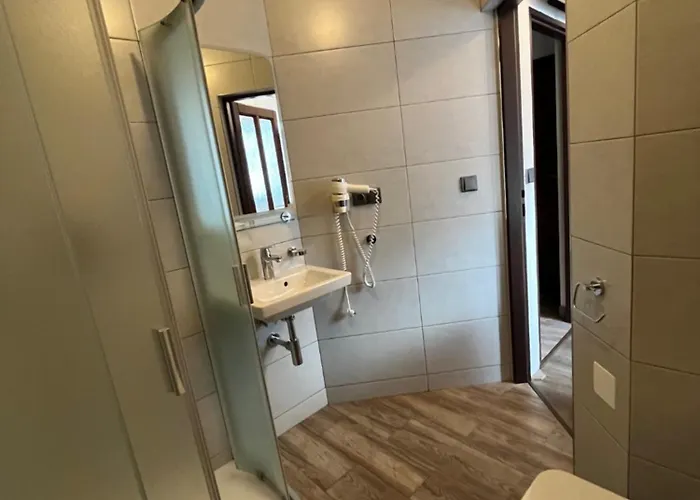 Bunkr Karlstejn - Modry Dum 4*