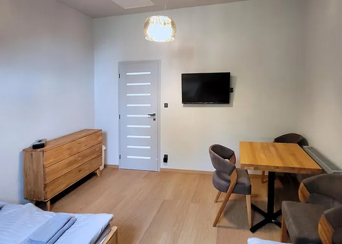 Bunkr Karlstejn - Modry Dum Hotel