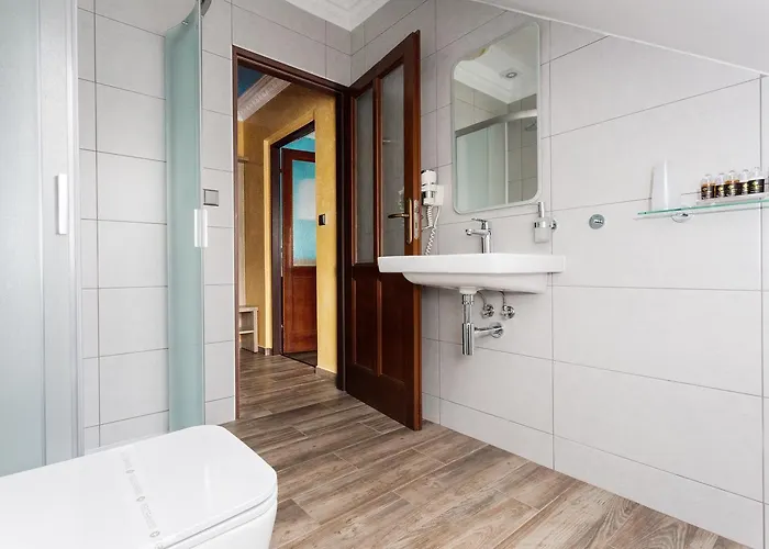 Bunkr Karlstejn - Modry Dum Hotel 4*